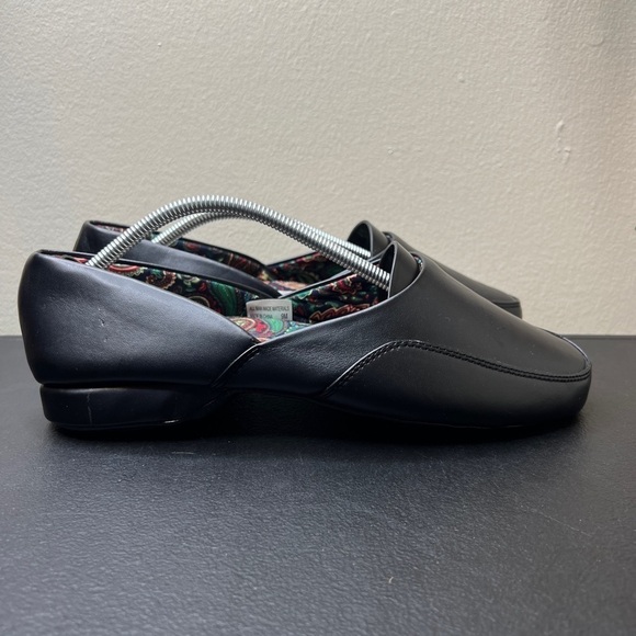 Dr. Leonard’s Black Slip On Loafer Shoes Mens 9M Casual...